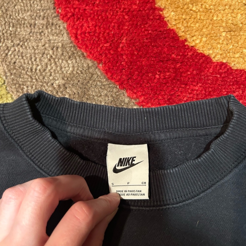 Nike Sportswear Phoenix Fleece Oversized Crewneck Sweatshirt Black Women’s Small - Picture 3 of 4